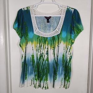 Tie Dye Top Womens 22/24 Crochet Neck Puff Short Sleeve Blouse Green Blue Casual